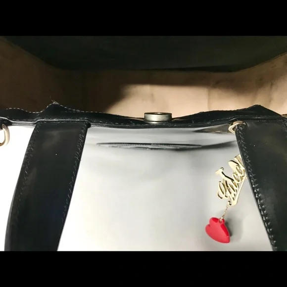 💠AUTH VINTAGE GUCCI PATENT SATCHEL💠